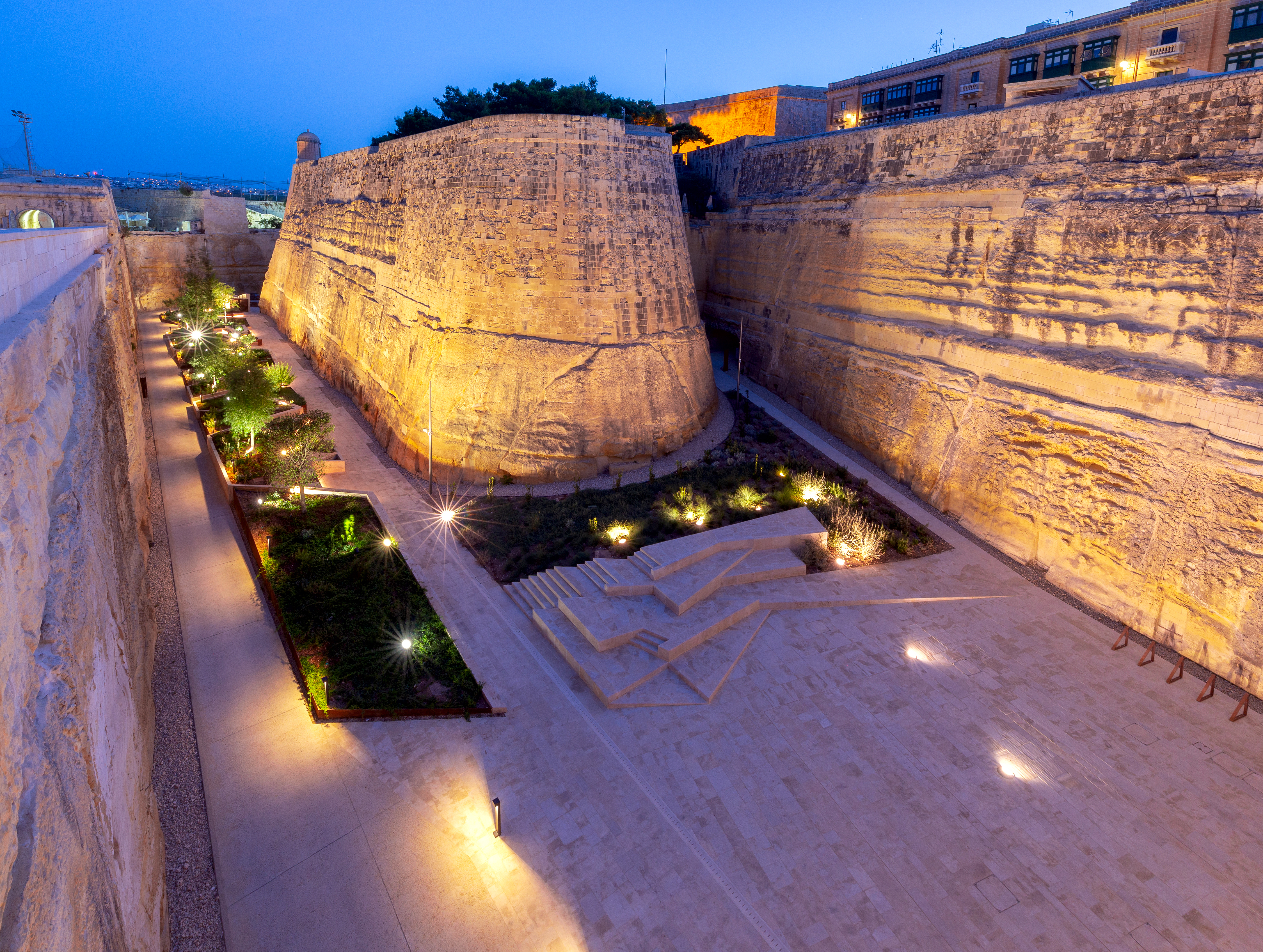 Valletta Ditch Garden - Ġnien Laparelli